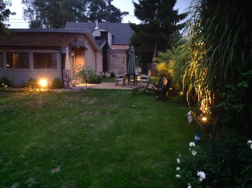 Holiday Home Harmony Brecht Ngoại thất bức ảnh